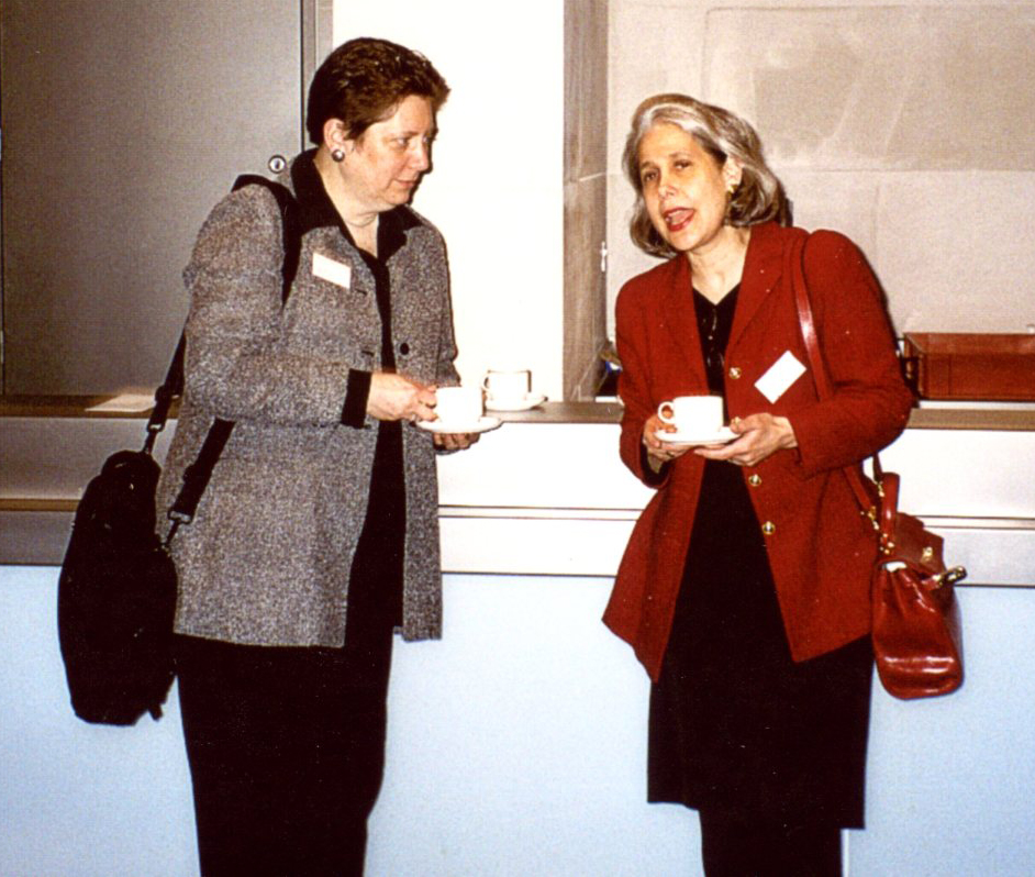 Coffee Break at the 2002 British Museum Colloquium.