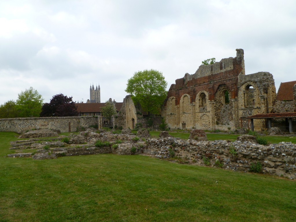 Ruins of Saint Augustine's Abbey. Photograph by Casey and Sonja, via Wikipedia Commons.
