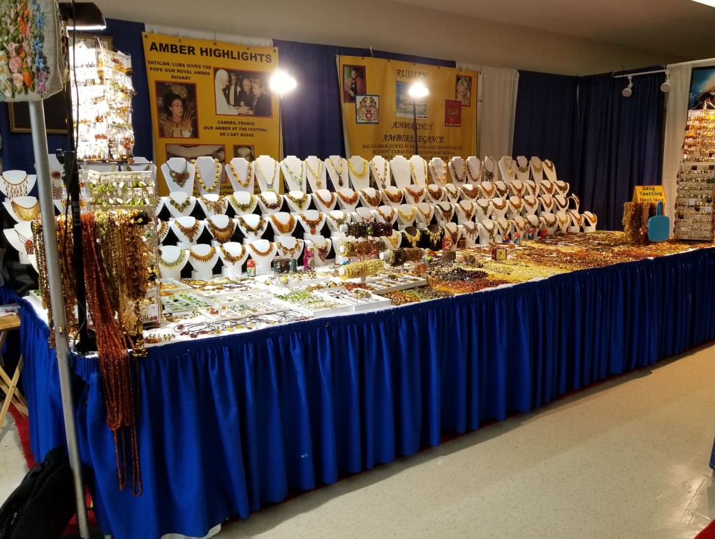 20180513_101720 Amber Only Display at AZO 2018 cropped